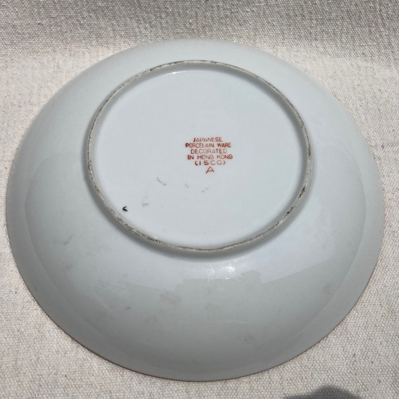 Vintage Japanese Porcelain Ware Bowl/Dish
Decorated in Hong Kong - Picture 4 of 6